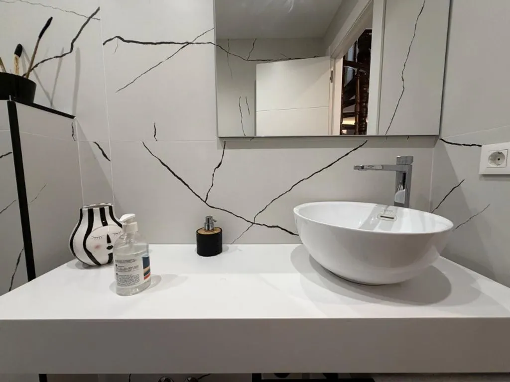 Bagni - Luxury Apartment with Ascender in Gijón Centre