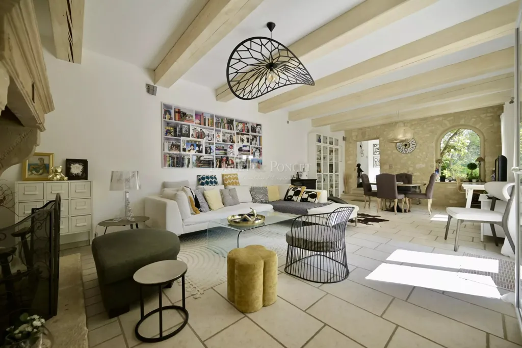 Elutuba - Elegant Stone House with Pool on Uzès Outskirts