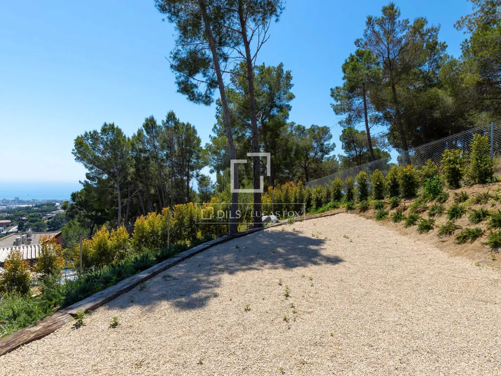 Aed - New Build Villa with Sea View in Cabrils