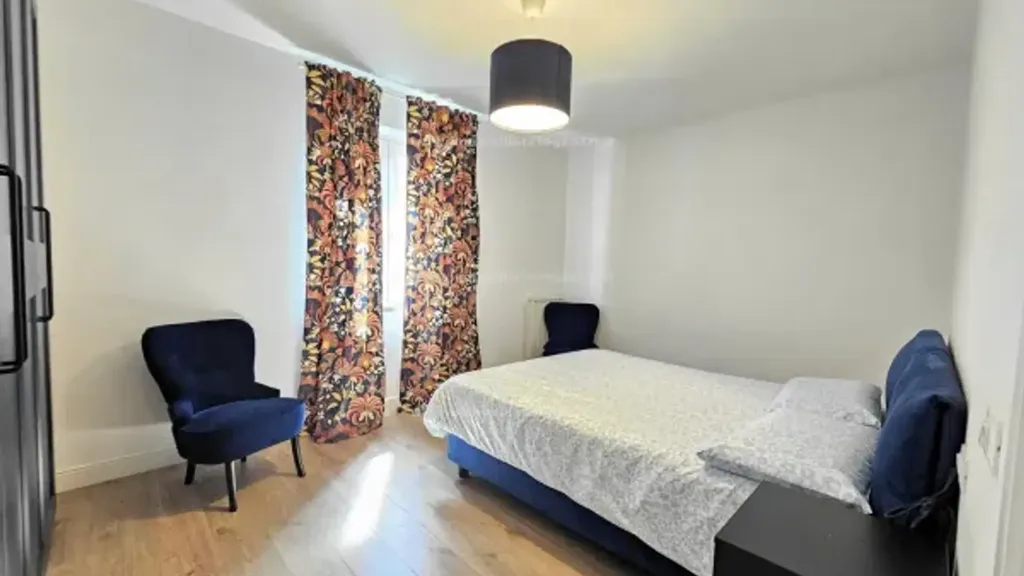 Chambres - Rustic Bilocale with Private Parking in Certaldo Centre