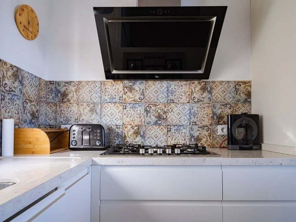 Cuisine - Renovated Flat with Harbour View in Es Castell