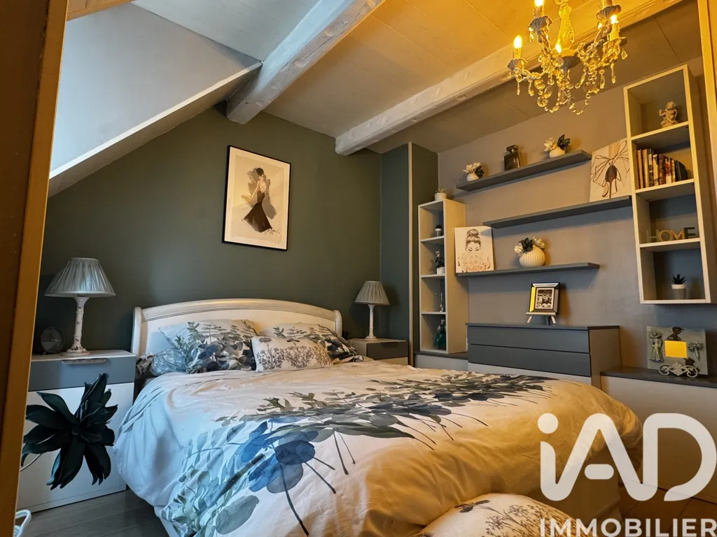 Magamistoad - Charming Townhouse with Garden in Bondy