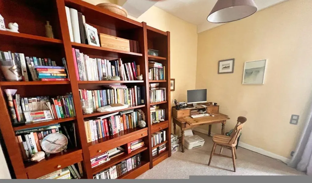 Kabinet - Terraced House with Terrace in Azille
