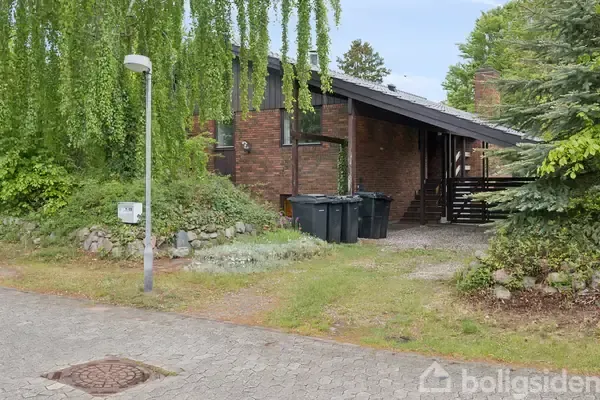 Välivaade - Villa with Lake View in Hillerød