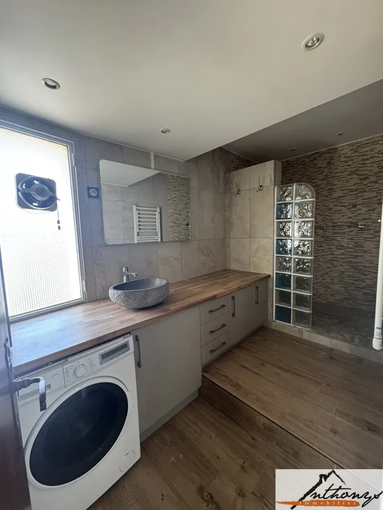 Salles de bain - Appartement avec véranda à Rosny-s/Bois