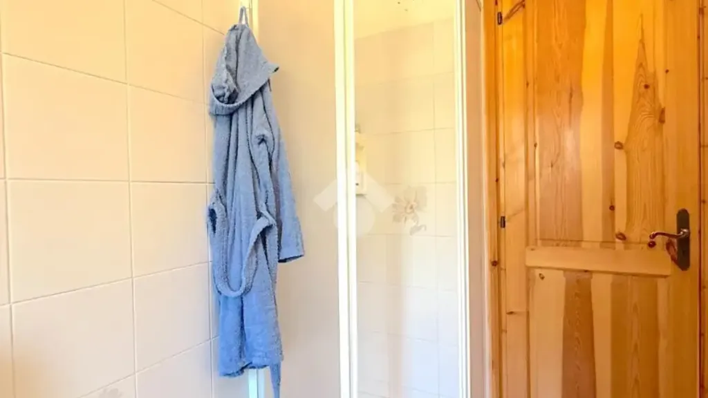 Vannitoad - 2-Bedroom Apartment with Private Terrace in Pragelato