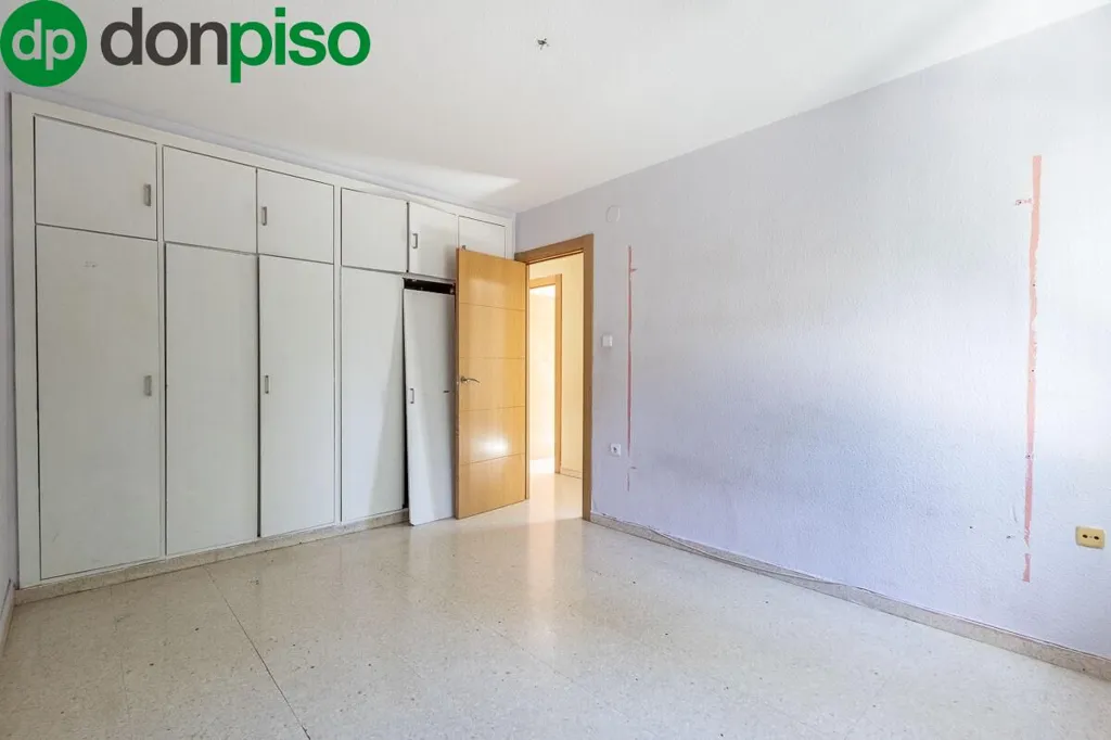 Toad - Apartment with Garage in Huetor, Granada