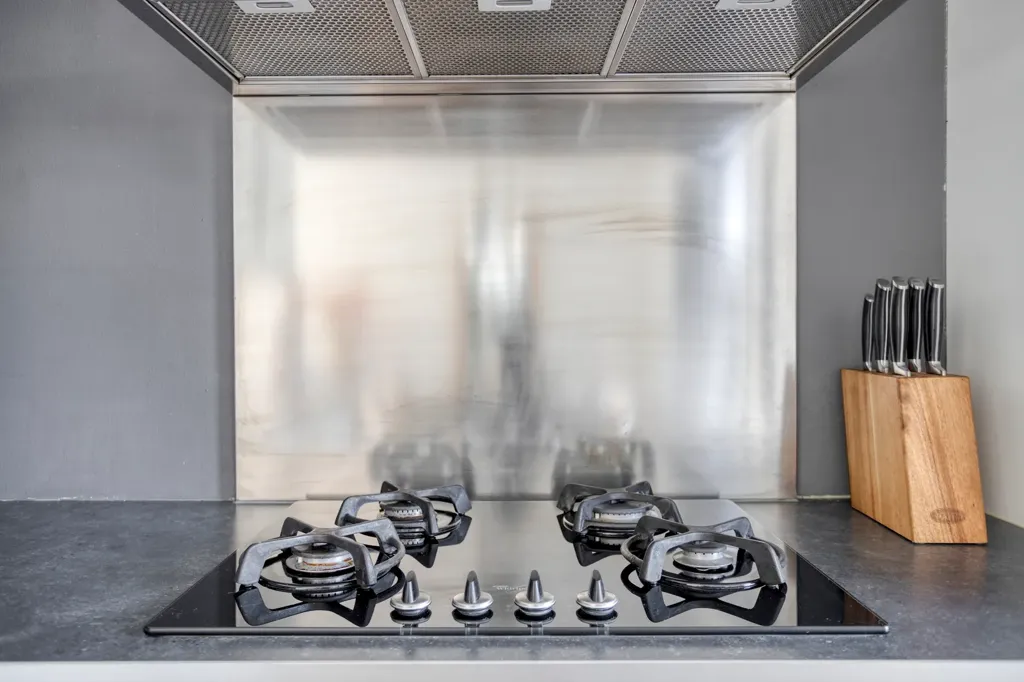 Kitchen - Modernised House with Garden in Pernis, Rotterdam