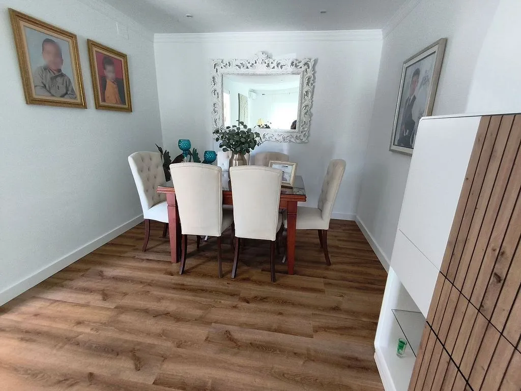 Söögituba - Recently Renovated Chalet with Pool in La Villa-La Ribera