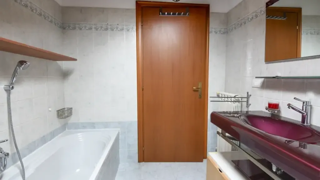 Bagni - Appartamento arredato con terrazzo a Binzago, Cesano Maderno