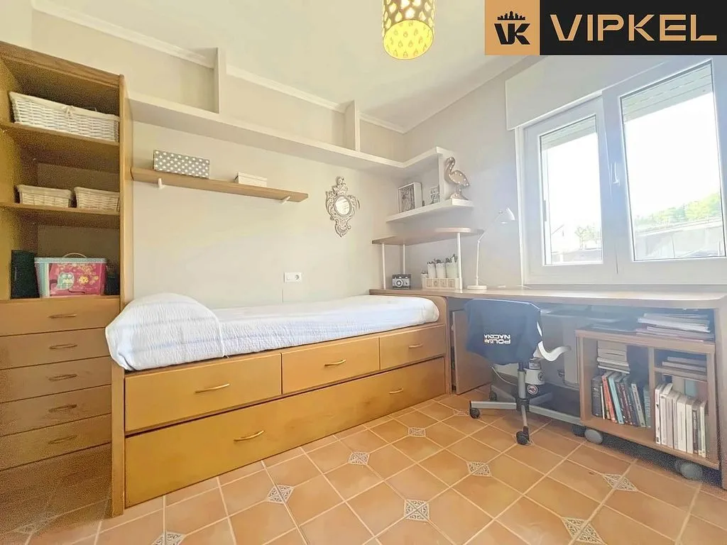 Magamistoad - Chalet with Pool and Terrace in Ares