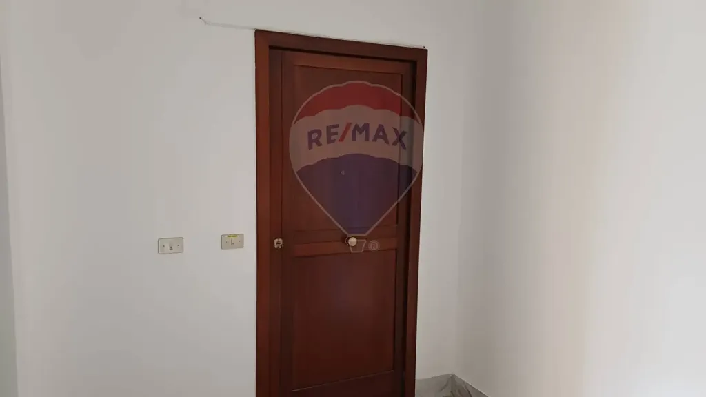 hallway_entrance