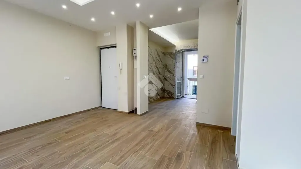 Pièces - Bright 3-Room Apartment with Balcony in San Severo