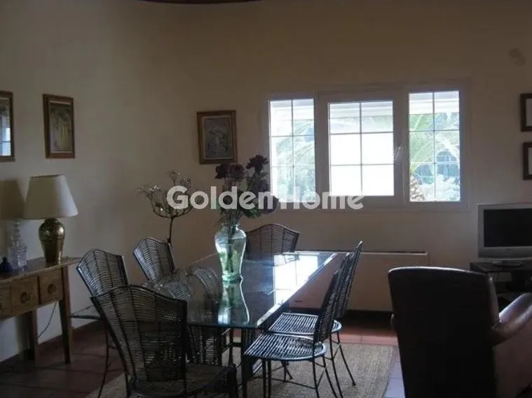 Sala da pranzo - Villa with Garden in Achilleio, Corfu