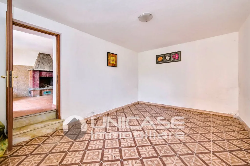 Terrasse - Casale with Garden and Fireplace in Bagnolo Piemonte