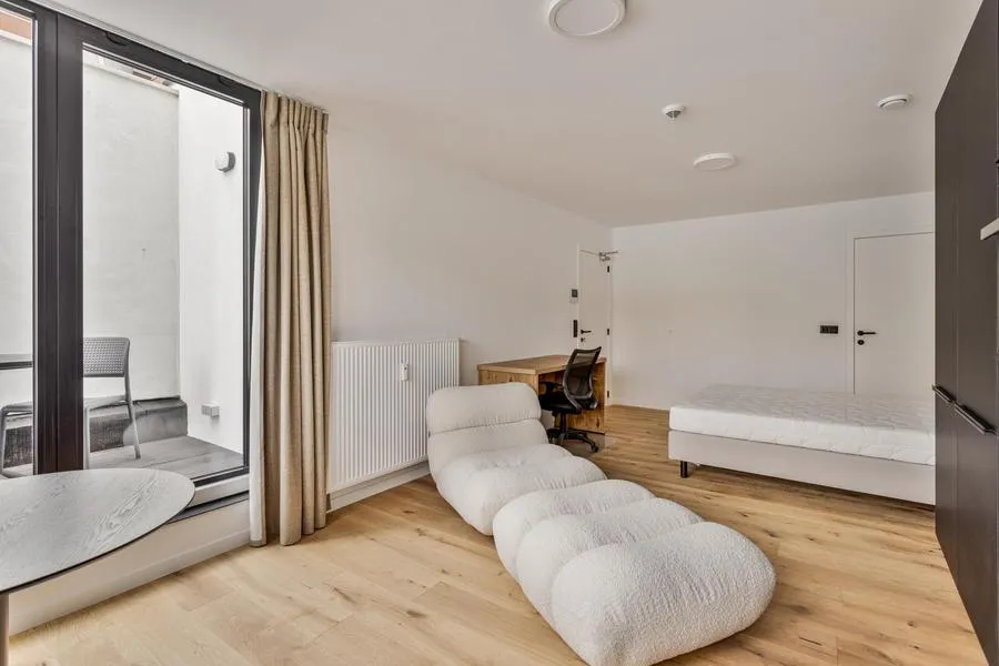Magamistoad - 1-Bed Apartment with Garden Access in Leuven