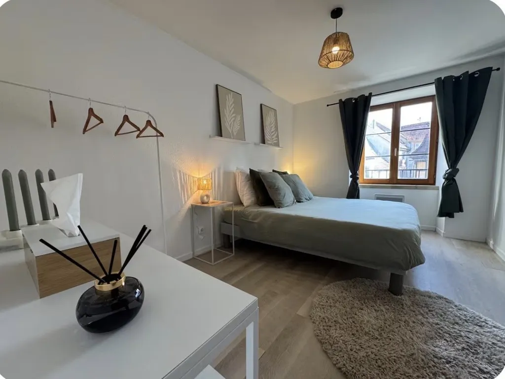Chambres - Appartement Meublé pour Location Airbnb à Paris