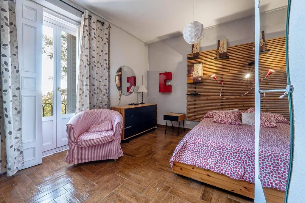 Bedrooms - Historic Palatial House with Pool in Ogíjares