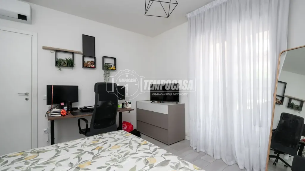 Chambres - Spacious Duplex with Private Garden in Reggio Emilia