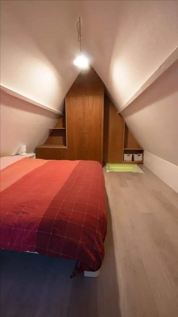 Chambres - Villa Semi-Détachée avec Jardin à Ostende