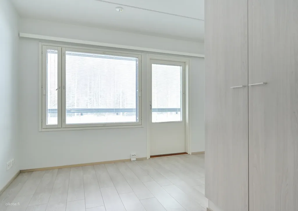 Chambres - Modern Studio with Balcony in Ritaharju, Oulu