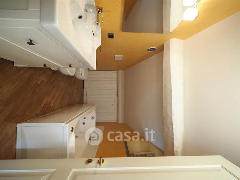 Vannitoad - Three-Bedroom Flat with Terrace in Florence