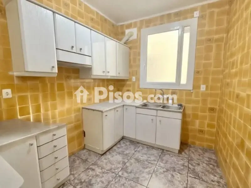 Cuisine - Apartment with High Ceilings in Barcelona Centre