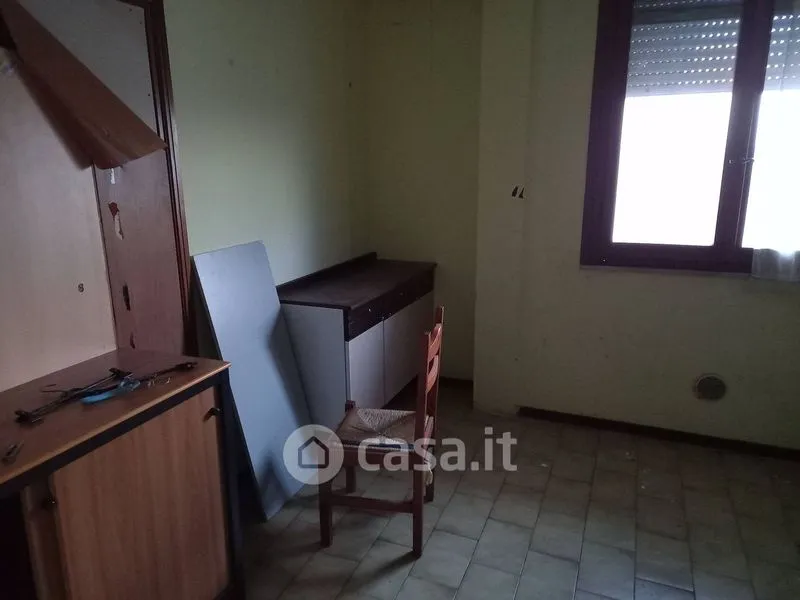 Magamistoad - Five-Room Apartment with Parking in Montopoli