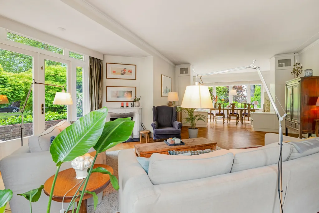 Living Room - Villa with Garden in Rotterdam-Kralingen