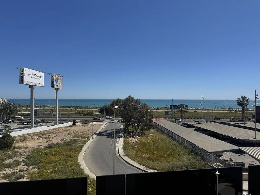 Välivaade - 3-Bed Flat with Pool in Playa Flamenca