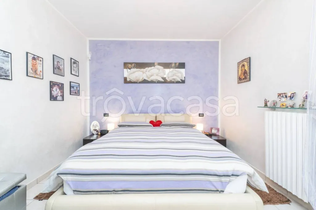 Chambres - Rear-Facing Apartment with Balcony in Turin