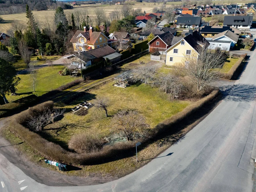 Õhuvaade - Family Villa with Workshop in Varnhem