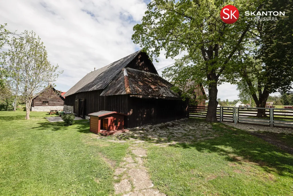 Exterior - Log House with Balcony in Veskiküla