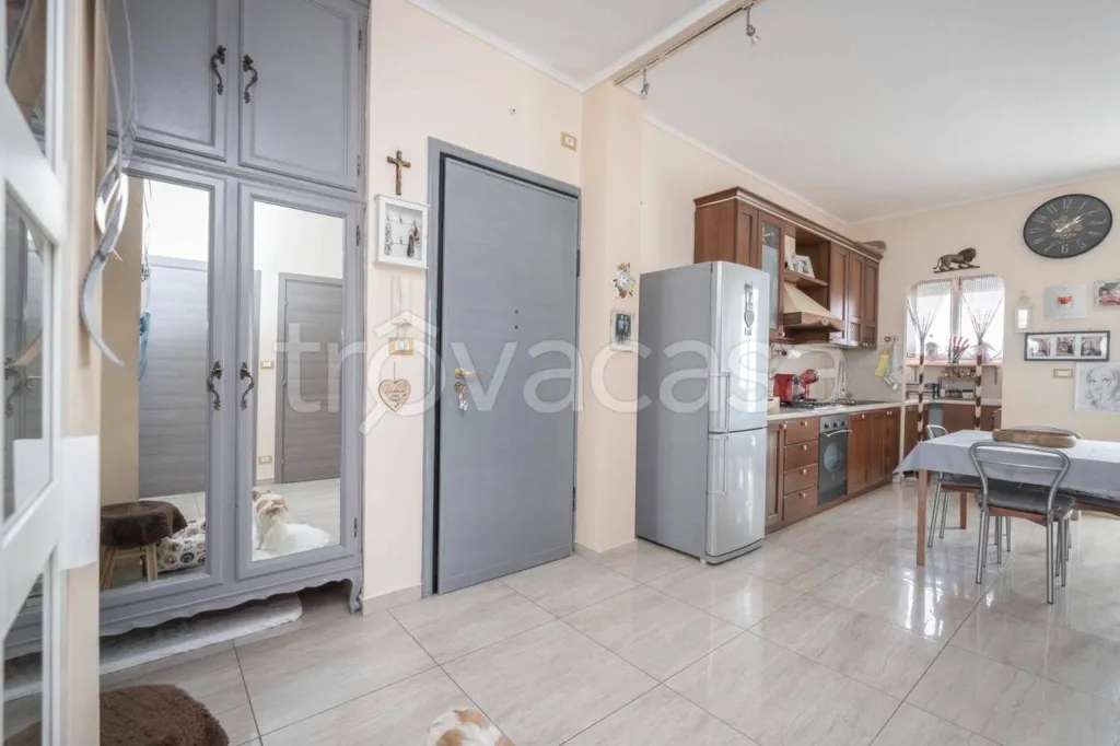 Cuisine - Panoramic Apartment with Balcony in Collegno