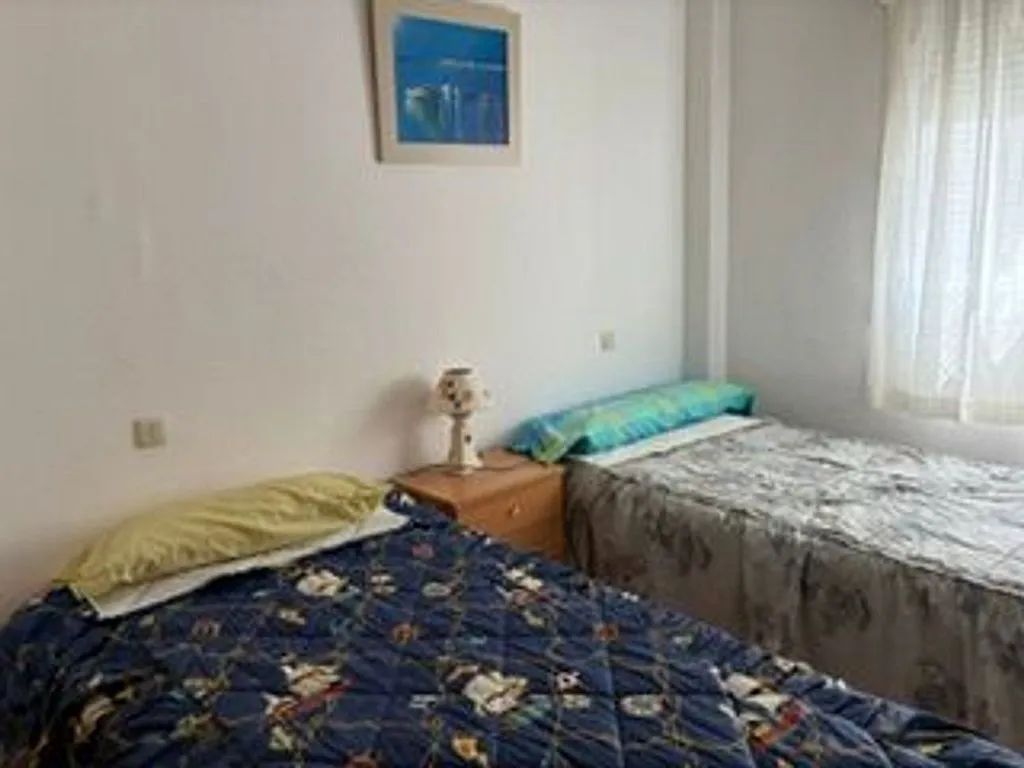 Chambres - Spacious Apartment with Air Conditioning in Massalavés