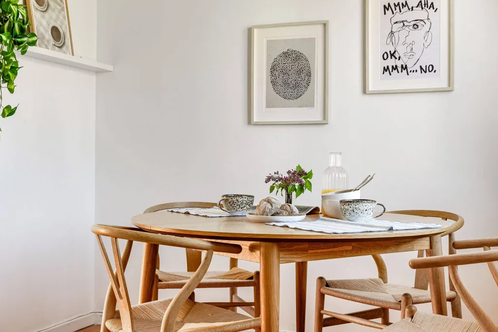 Dining Room - Modern Apartment with Balcony in Linköping