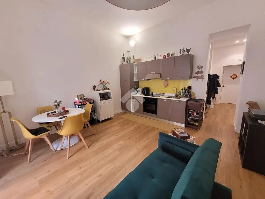 Séjour - Restored 2-Bedroom Apartment in Naples