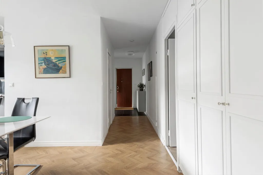 Söögituba - Apartment with Balcony in Mariehem