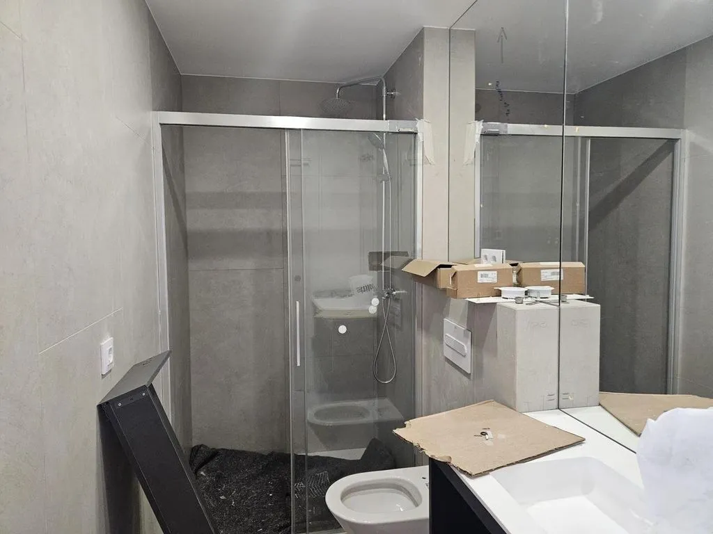 Vannitoad - Newly Built Apartment with Sea View in Els Grecs