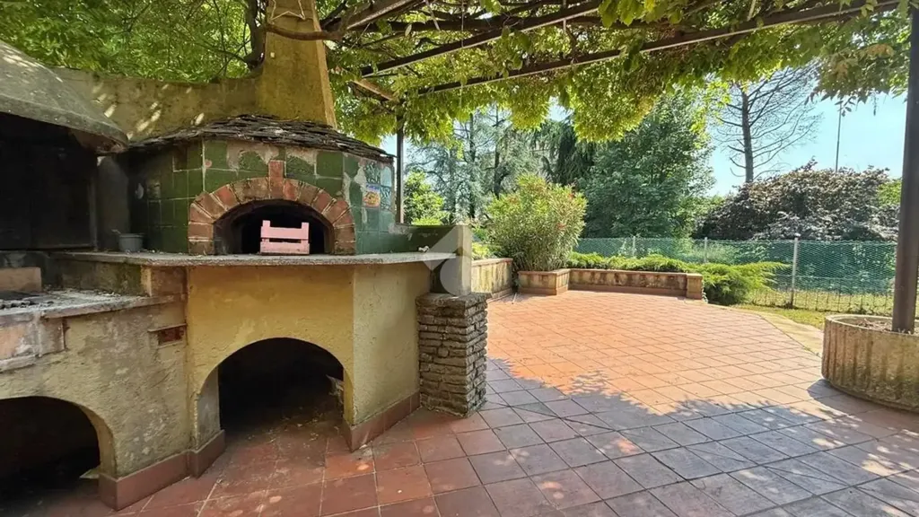 Terrass - Villa with Private Garden in Celadina, Bergamo