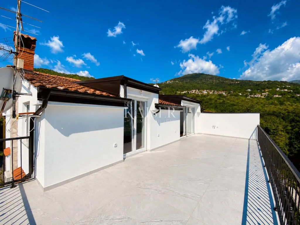 Terrasse - Modern Apartment with River View in Opatija