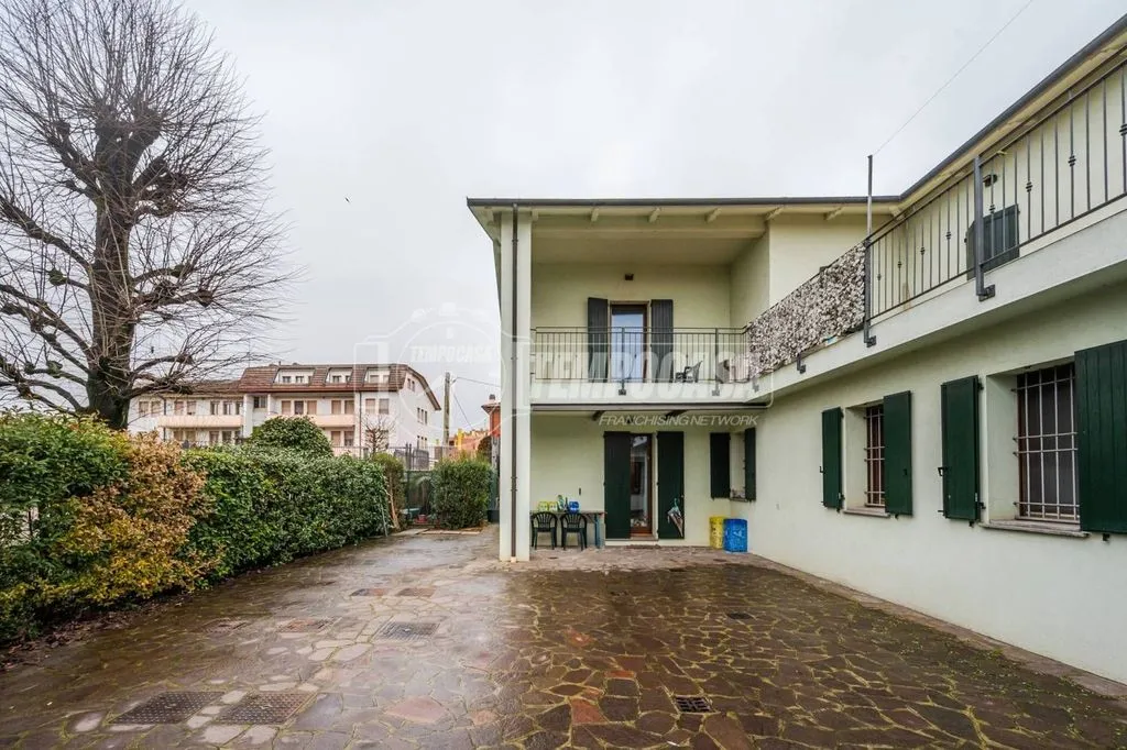 Välivaade - Rustic Villa with Garden in Minerbio