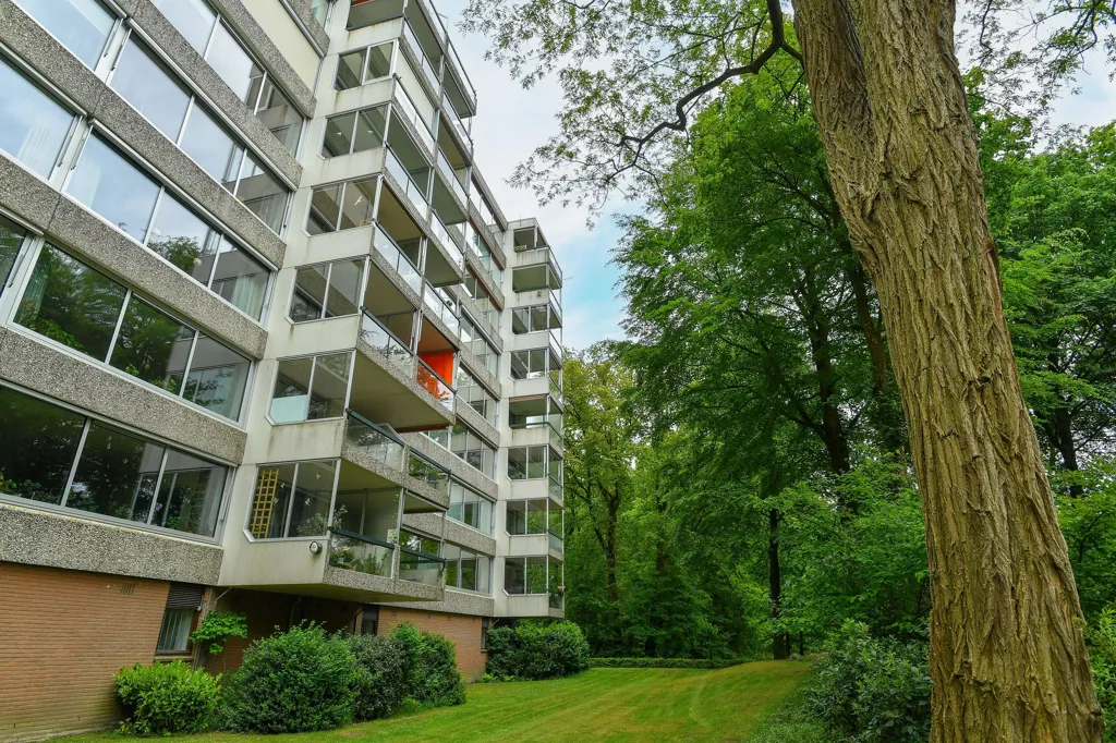 Välivaade - Corner Flat with Garden View in Doorwerth