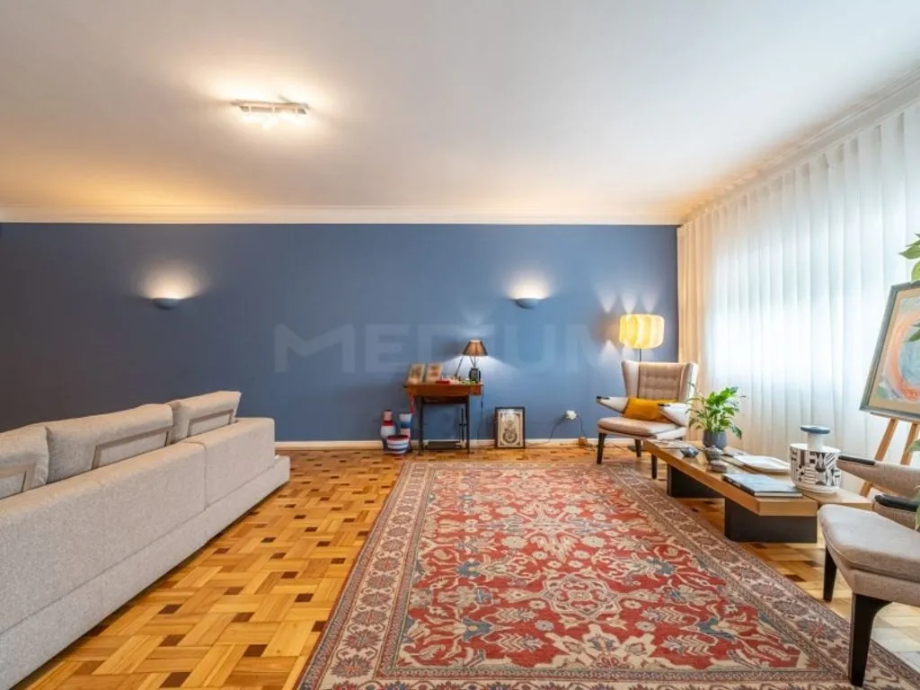 Living Room - Luxury Flat with South/North Orientation in Porto