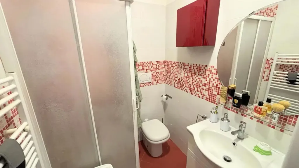 Bagni - Apartment with Balconies in Ossona