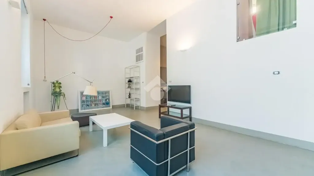 Séjour - Charm Loft with Streetfront Windows in Milan