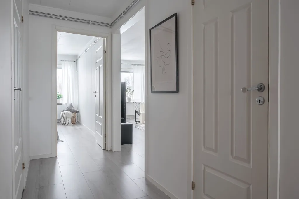 Entrée - Renovated 2-Bedroom Flat with Balcony in Anderstorp