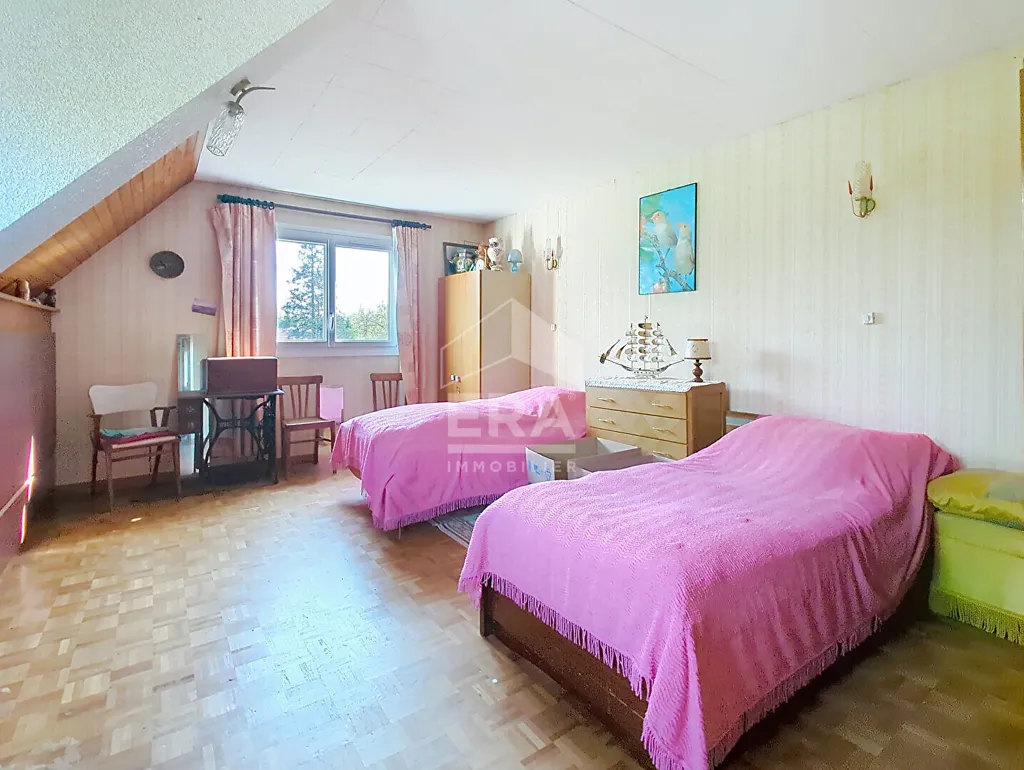 Chambres - Maison 5 pièces à Lamorlaye