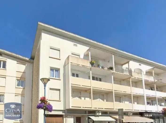 Esterno - Spacious Apartment with Garage in Le Passage