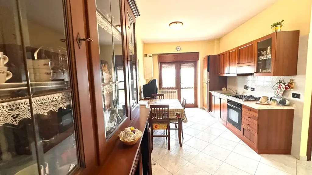 Cuisine - Apt with South-Facing Terrace in Avezzano